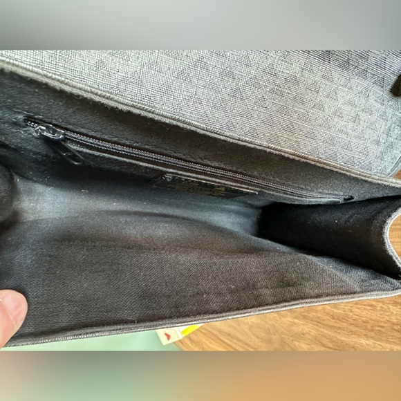 Liz Claiborne Black triangle purse Vintage 1984 1985 excellent condition - Picture 13 of 17